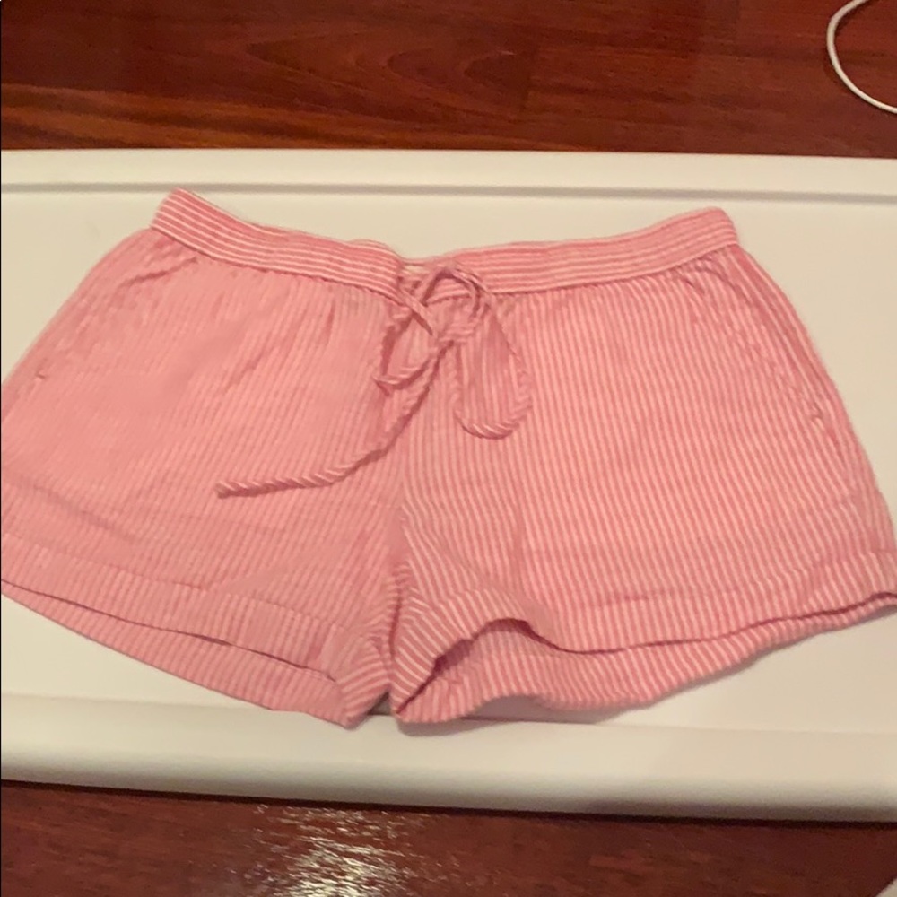Vineyard vines shorts